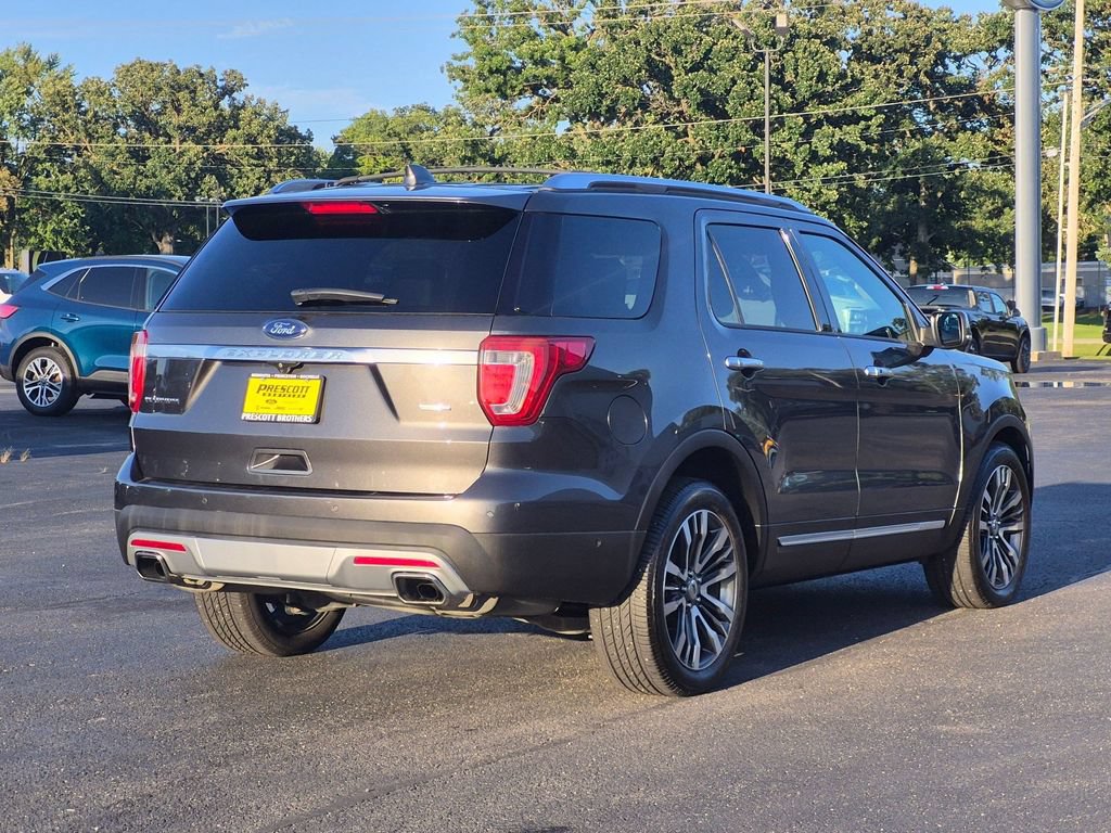 Used 2017 Ford Explorer Platinum AWD/4WD image 7
