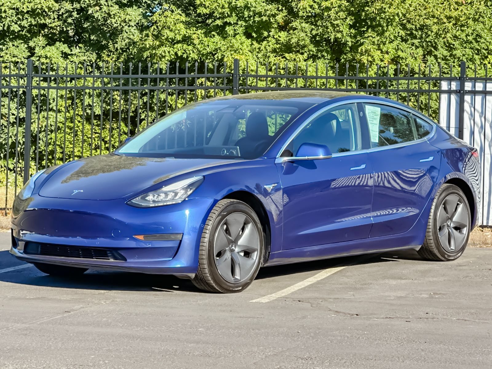 Used 2020 Tesla Model 3 Standard Range Plus RWD image 8