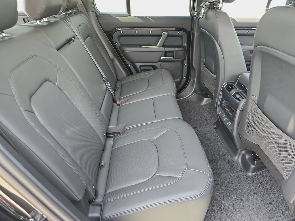 New 2026 Land Rover Defender 110 S AWD/4WD image 11