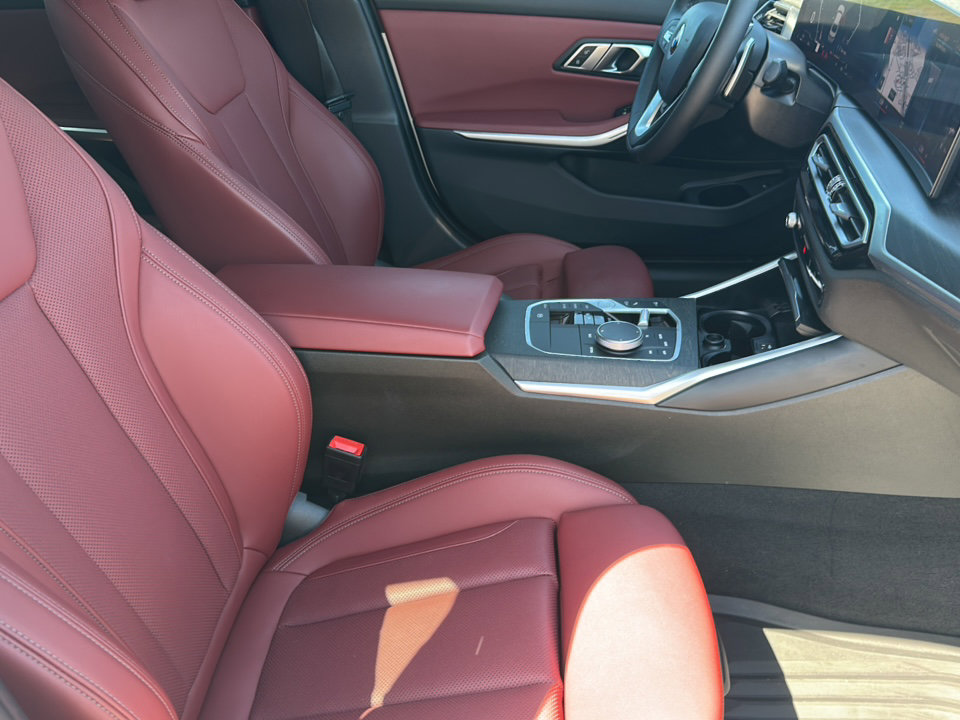 Certified 2023 BMW 330i Sedan w/ Premium Package image 24