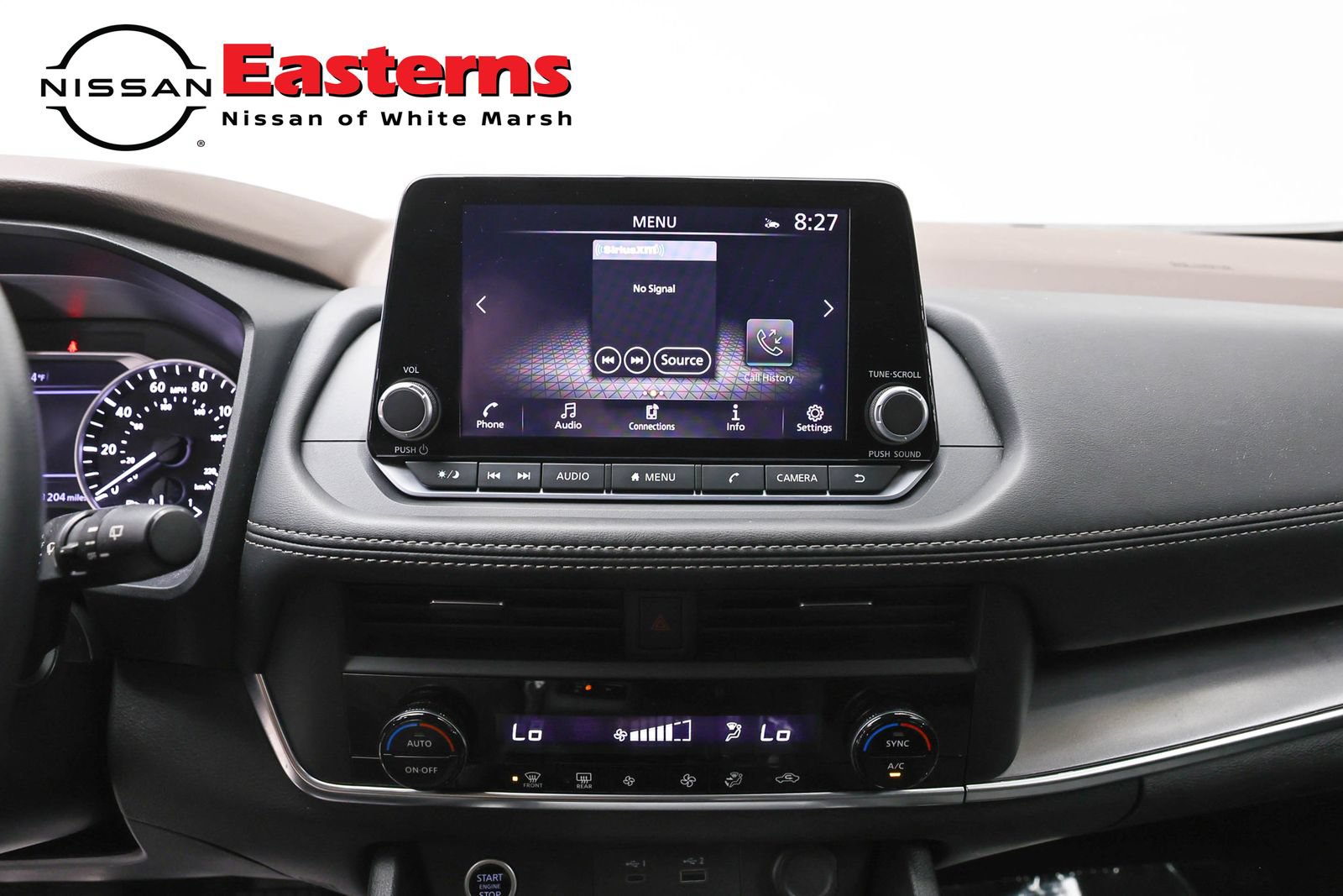 Used 2023 Nissan Rogue SV AWD/4WD image 12