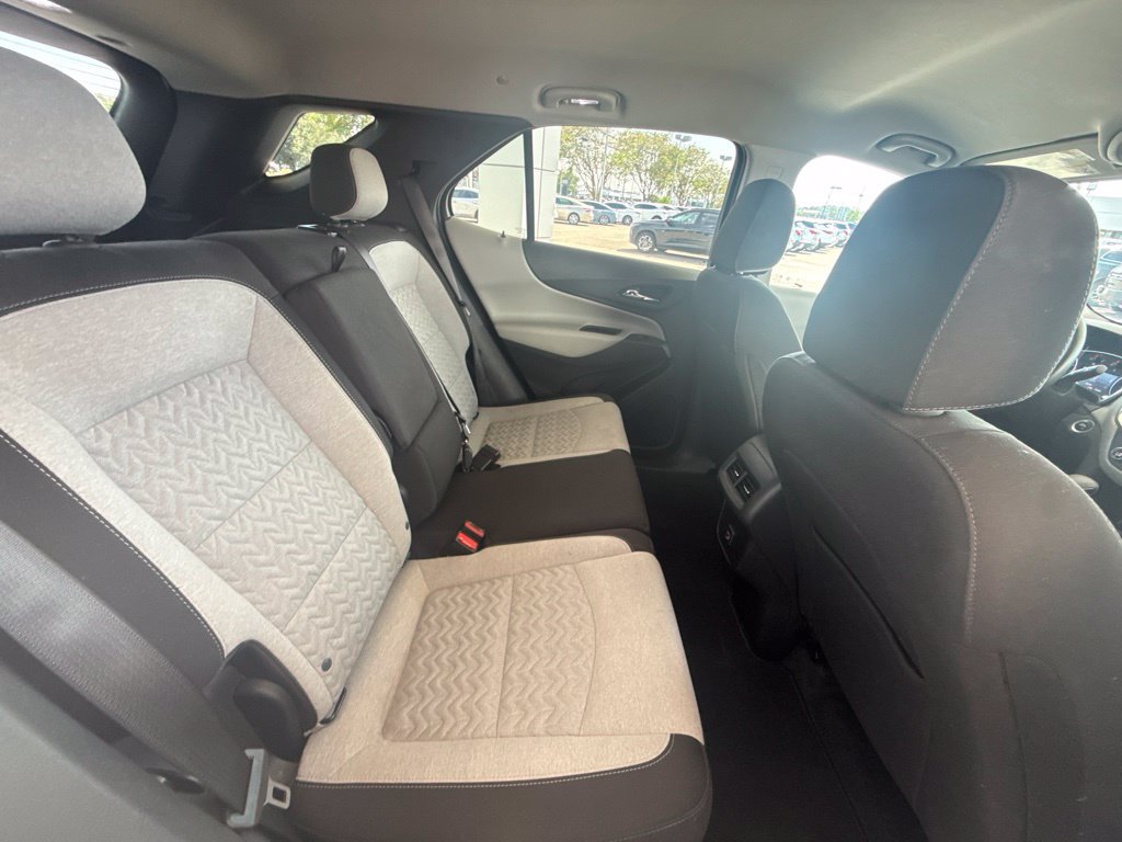 Used 2024 Chevrolet Equinox LT FWD image 42