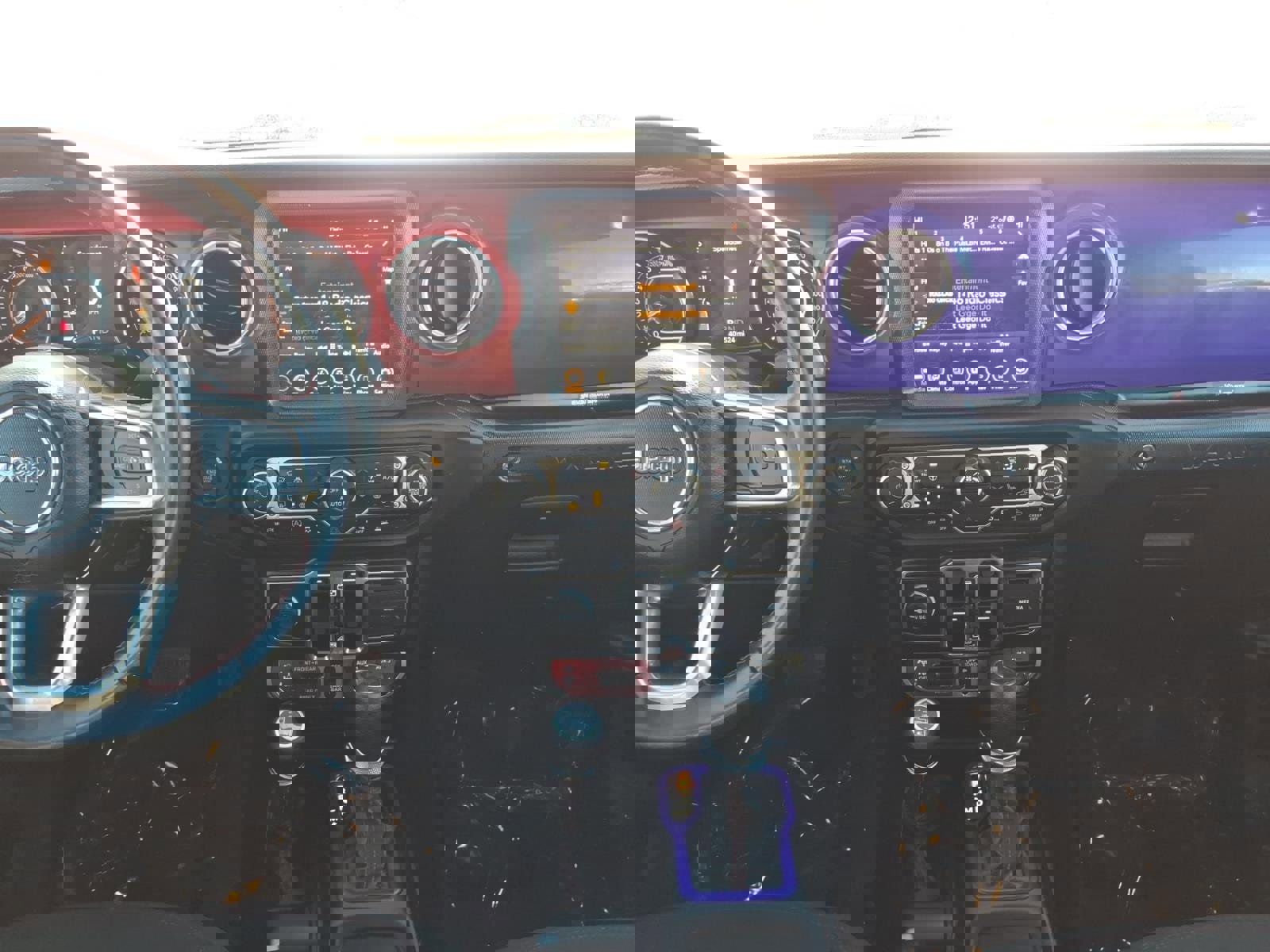 Used 2023 Jeep Wrangler Unlimited Rubicon w/ LED Lighting Group image 9