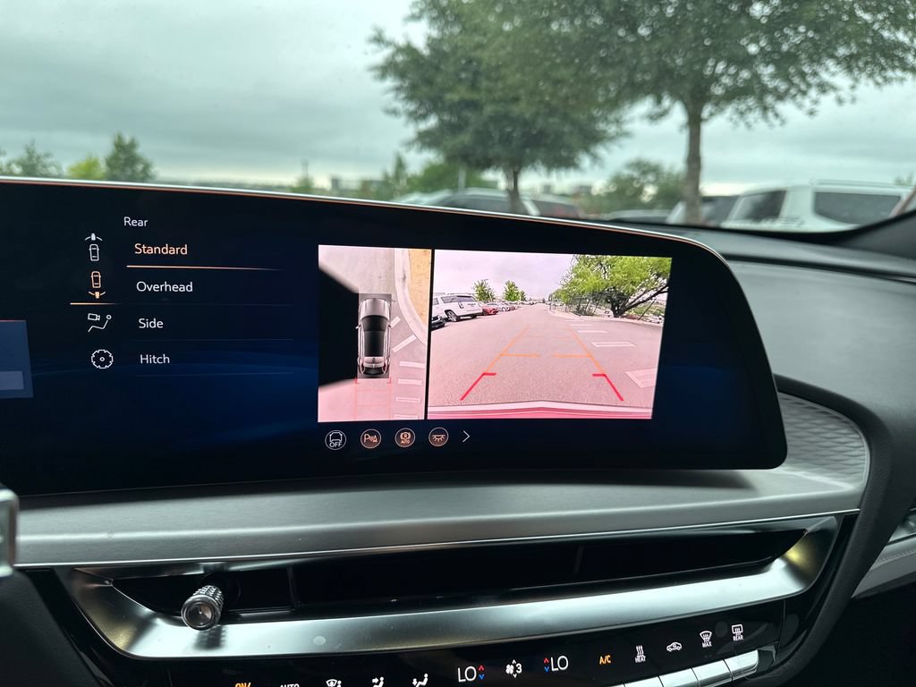 New 2026 Cadillac Lyriq Luxury RWD image 27