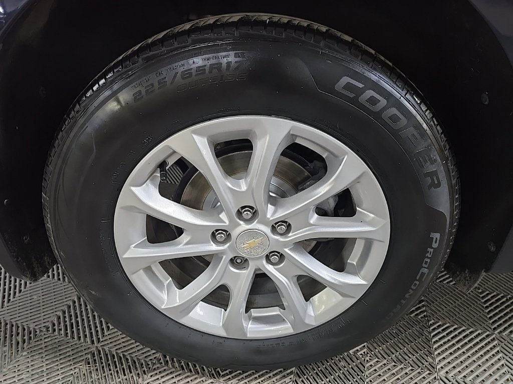 Used 2020 Chevrolet Equinox LT FWD image 13