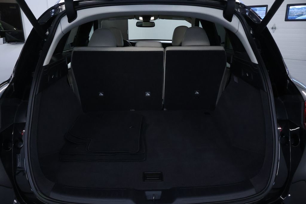 Used 2020 INFINITI QX50 Sensory w/ Proactive Package AWD/4WD image 17