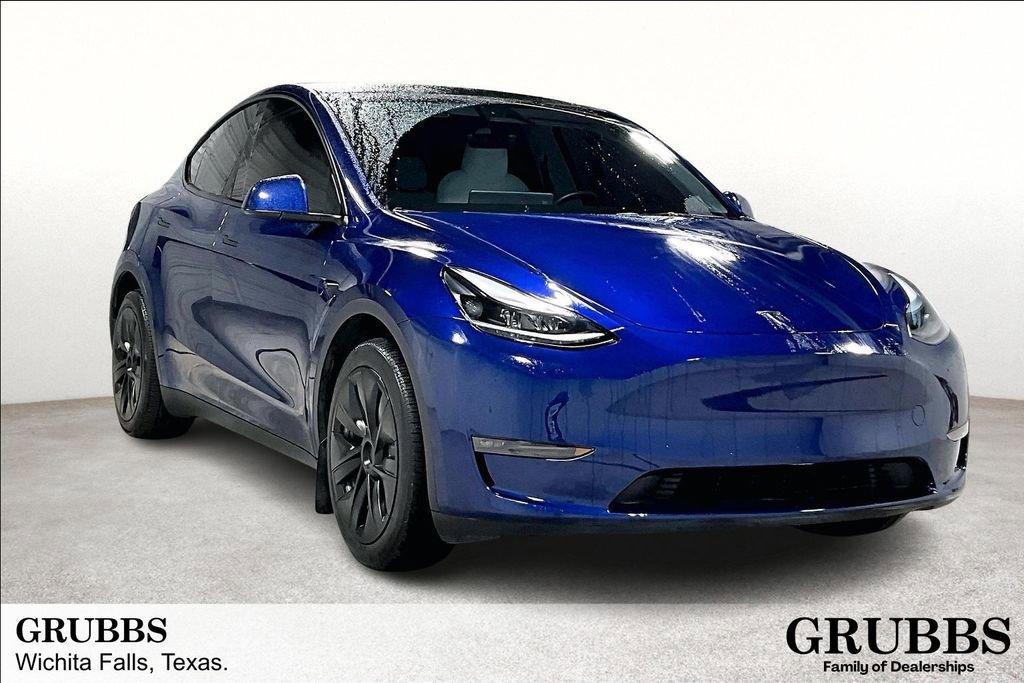 Used 2024 Tesla Model Y Long Range AWD/4WD image 1