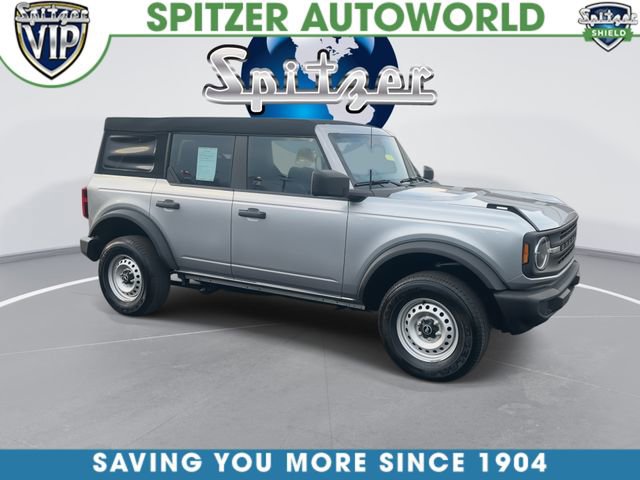 Used 2023 Ford Bronco 4-Door image 2