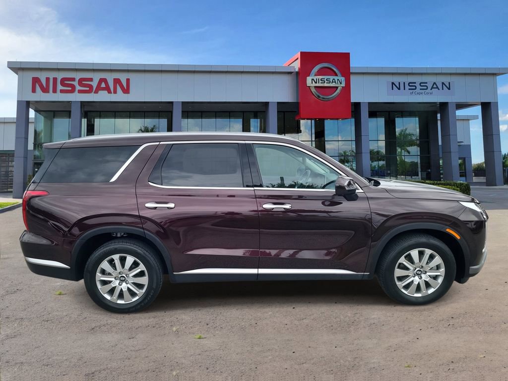 Used 2025 Hyundai Palisade SEL image 3