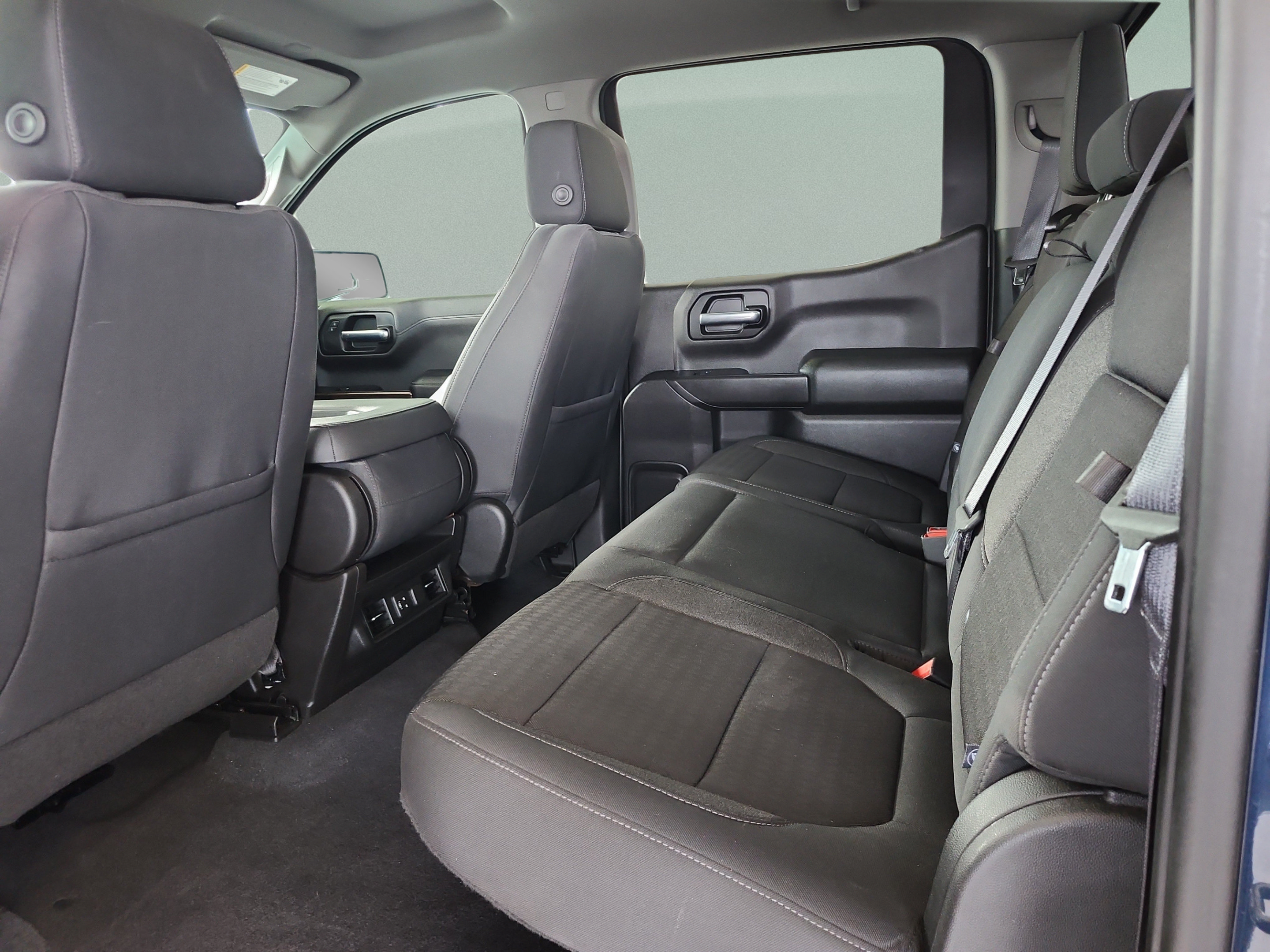 Used 2020 Chevrolet Silverado 1500 LT w/ All-Star Edition RWD image 18