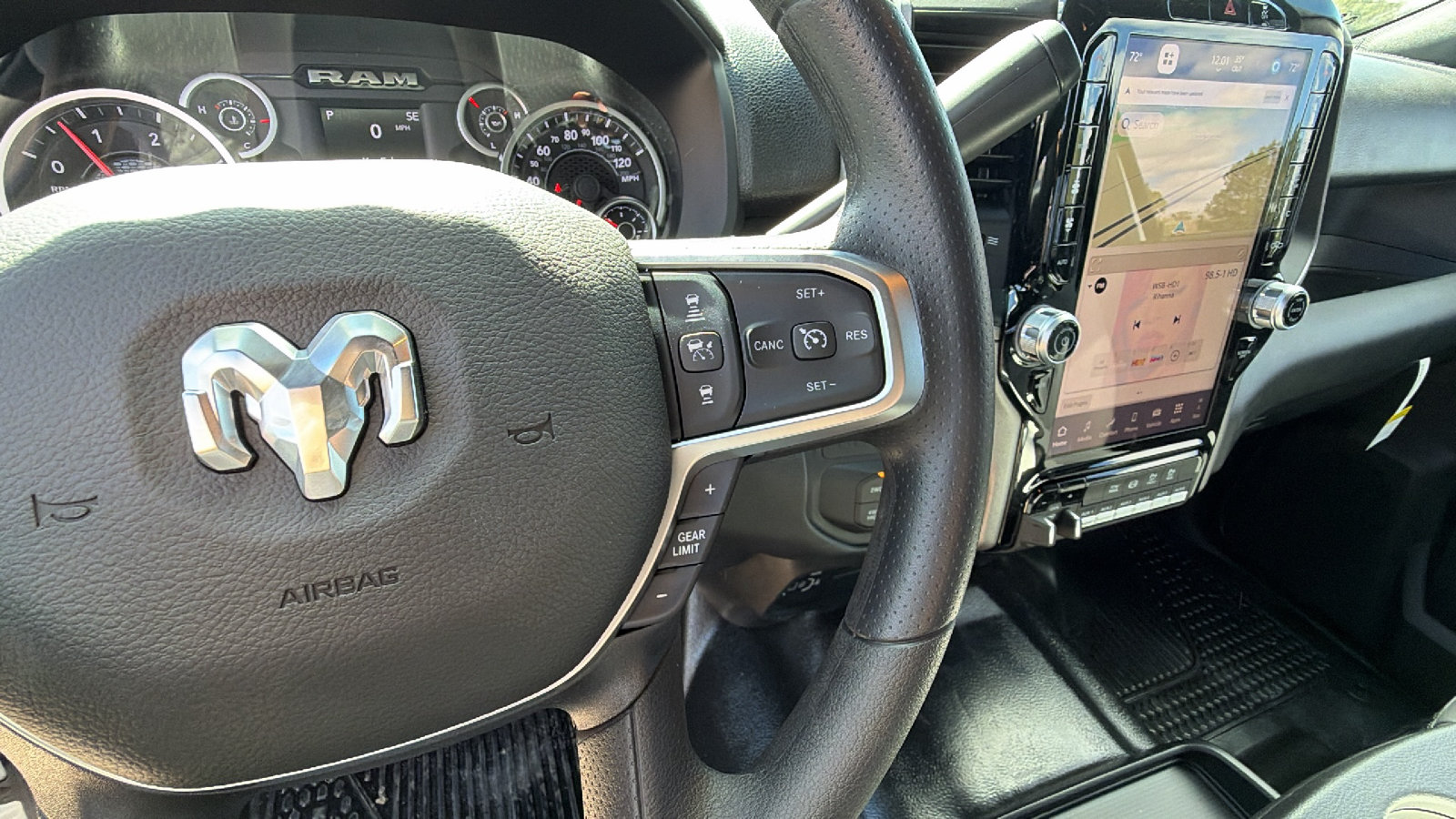 New 2026 RAM 2500 Tradesman AWD/4WD image 23