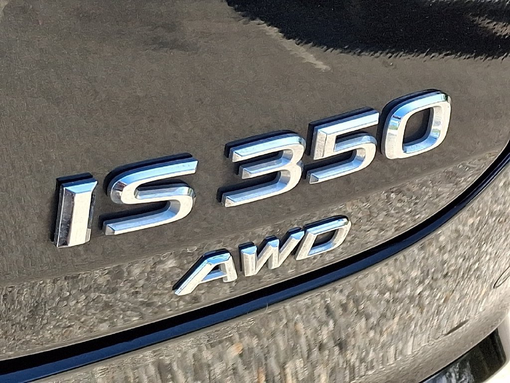 Used 2021 Lexus IS 350 F Sport w/ Accessory Package 2 AWD/4WD image 30