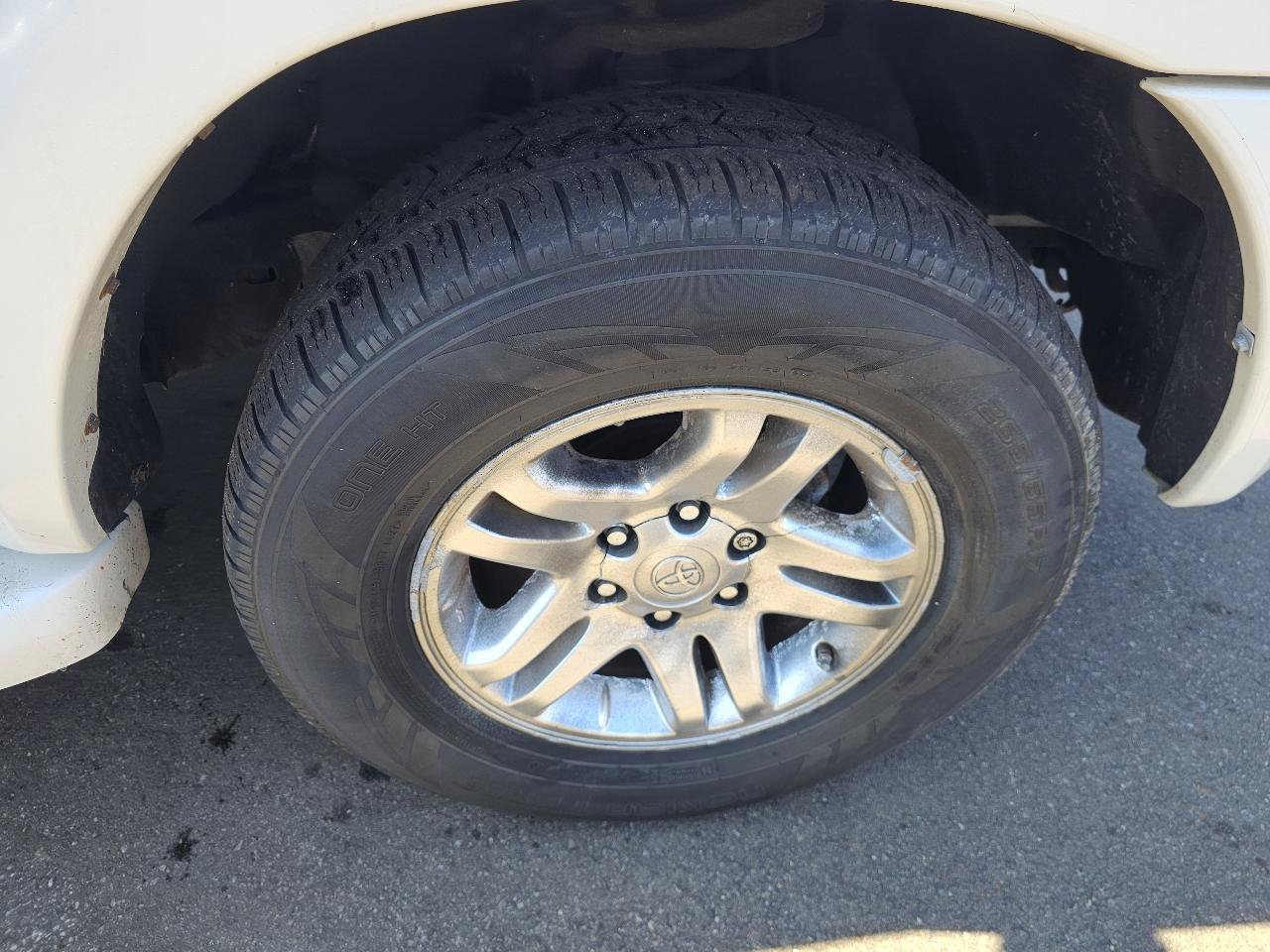 Used 2005 Toyota Sequoia Limited AWD/4WD image 14
