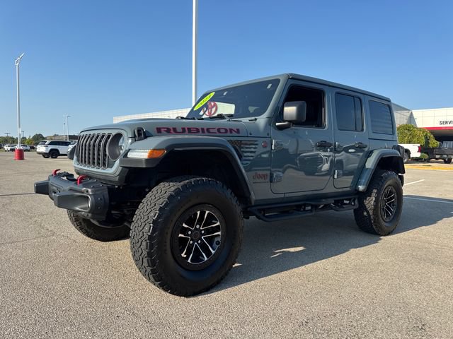 Used 2024 Jeep Wrangler Unlimited Rubicon AWD/4WD image 2