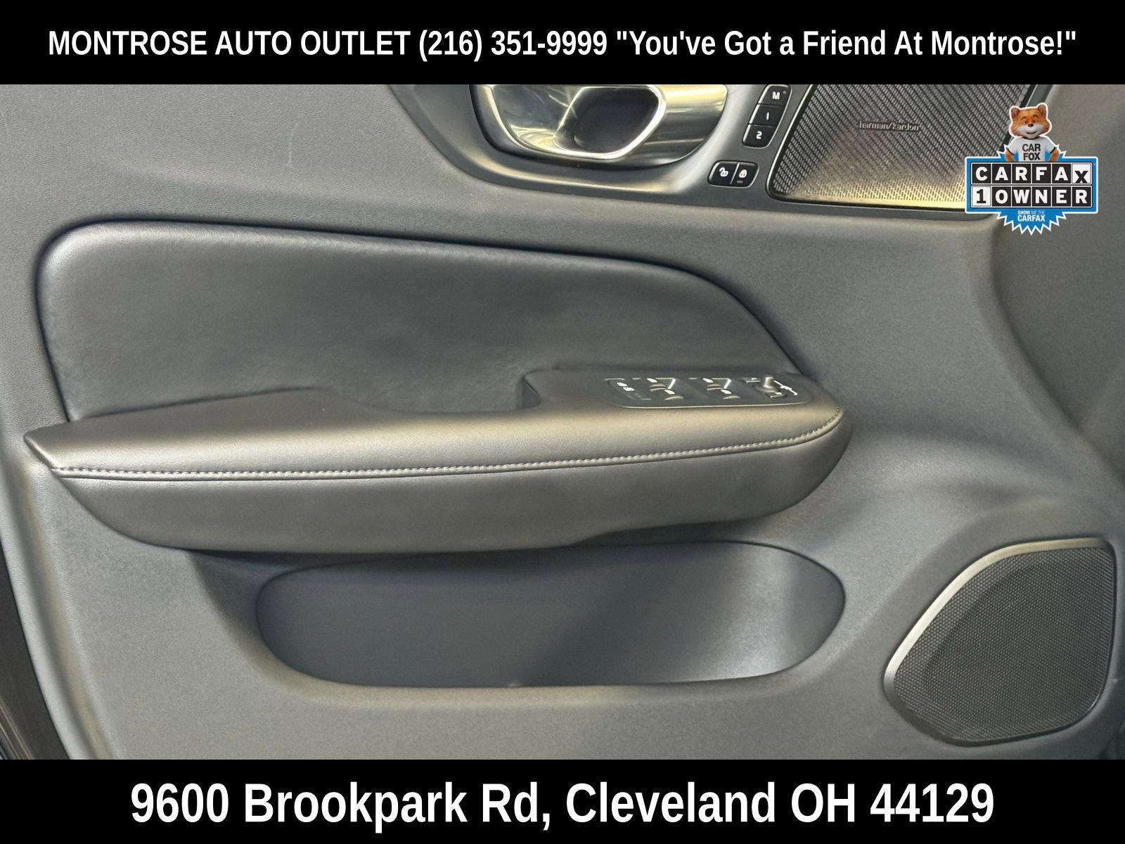 Used 2023 Volvo S60 T8 Plus w/ Climate Package image 12