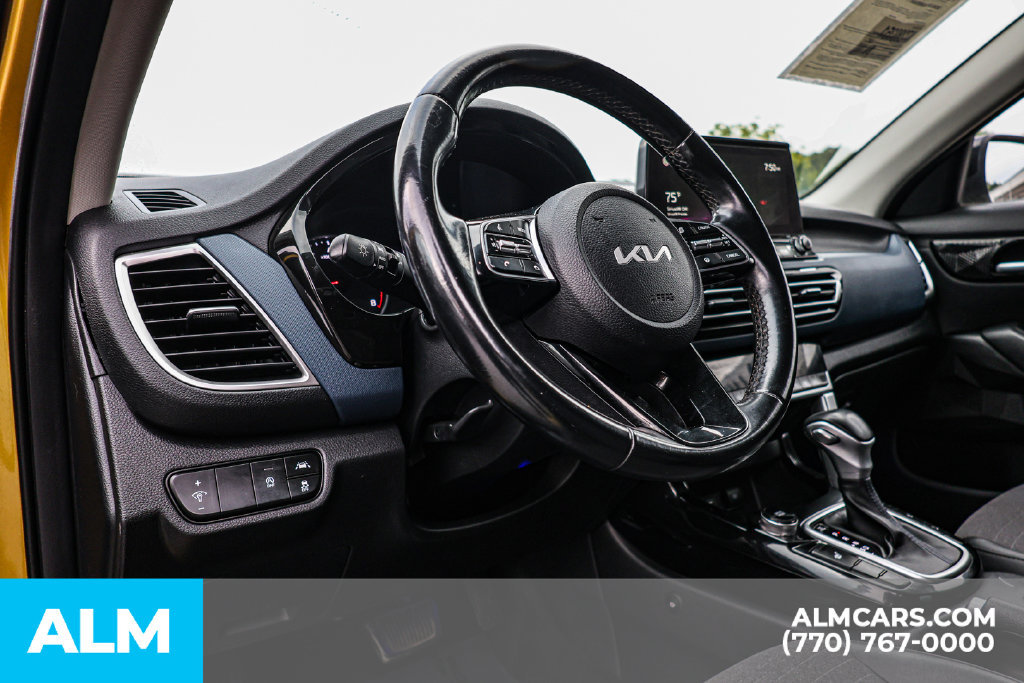 Used 2022 Kia Seltos Nightfall Edition AWD/4WD image 24