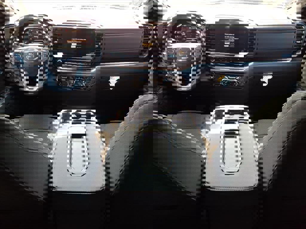 New 2026 GMC Sierra 1500 Elevation image 11