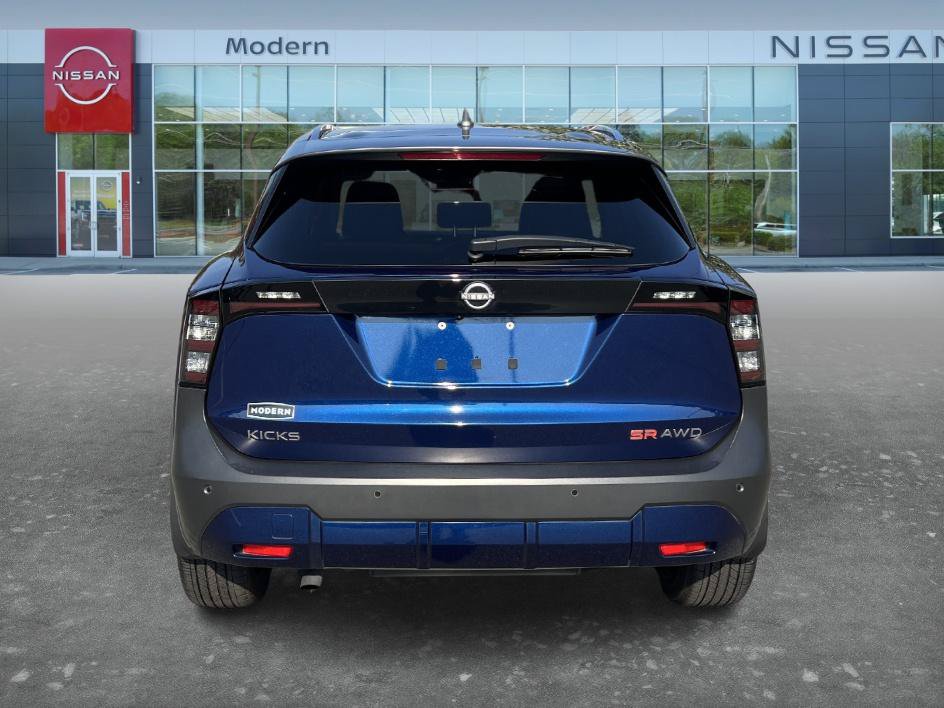 Certified 2025 Nissan Kicks SR AWD/4WD image 6