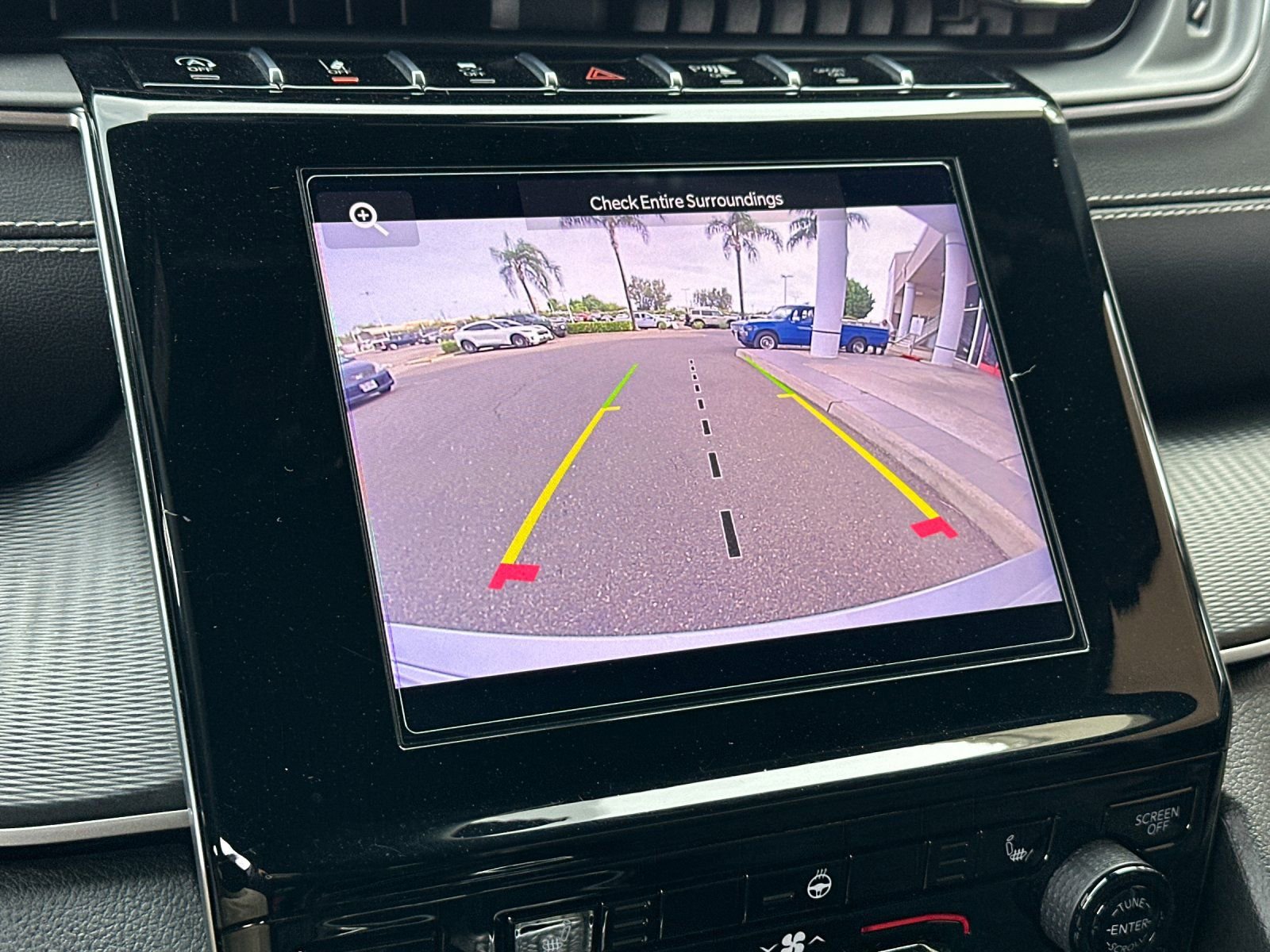 Used 2023 Jeep Grand Cherokee Altitude image 18