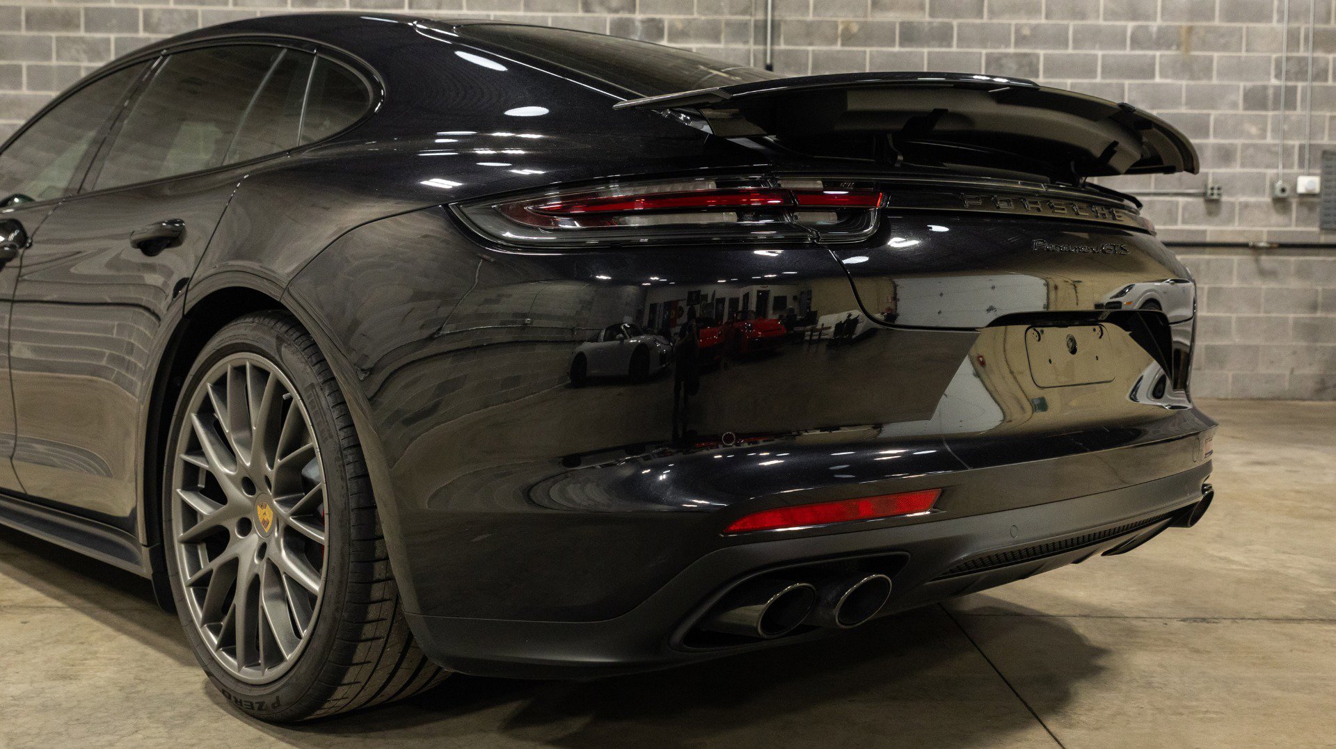 Used 2020 Porsche Panamera GTS image 18