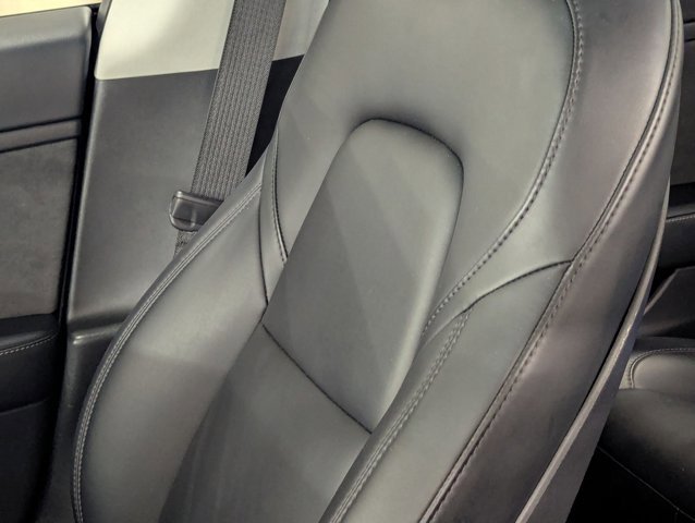 Used 2021 Tesla Model 3 Standard Range Plus image 19