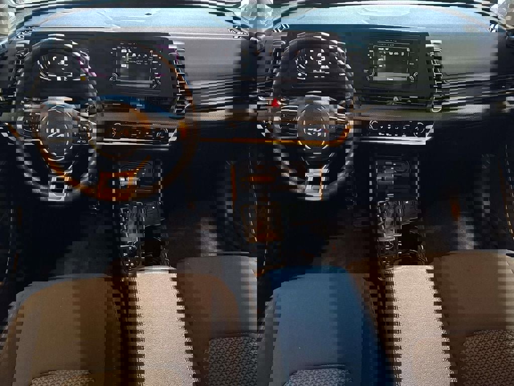 Certified 2024 Kia Sportage LX image 13