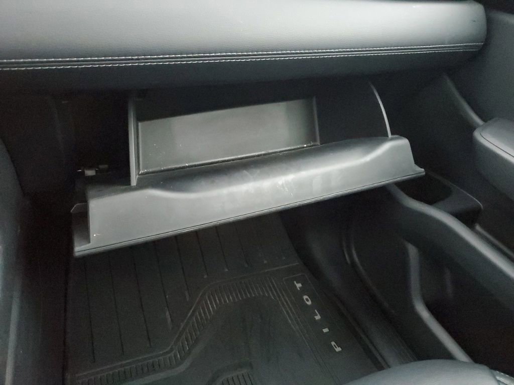 Used 2023 Honda Pilot Touring image 22