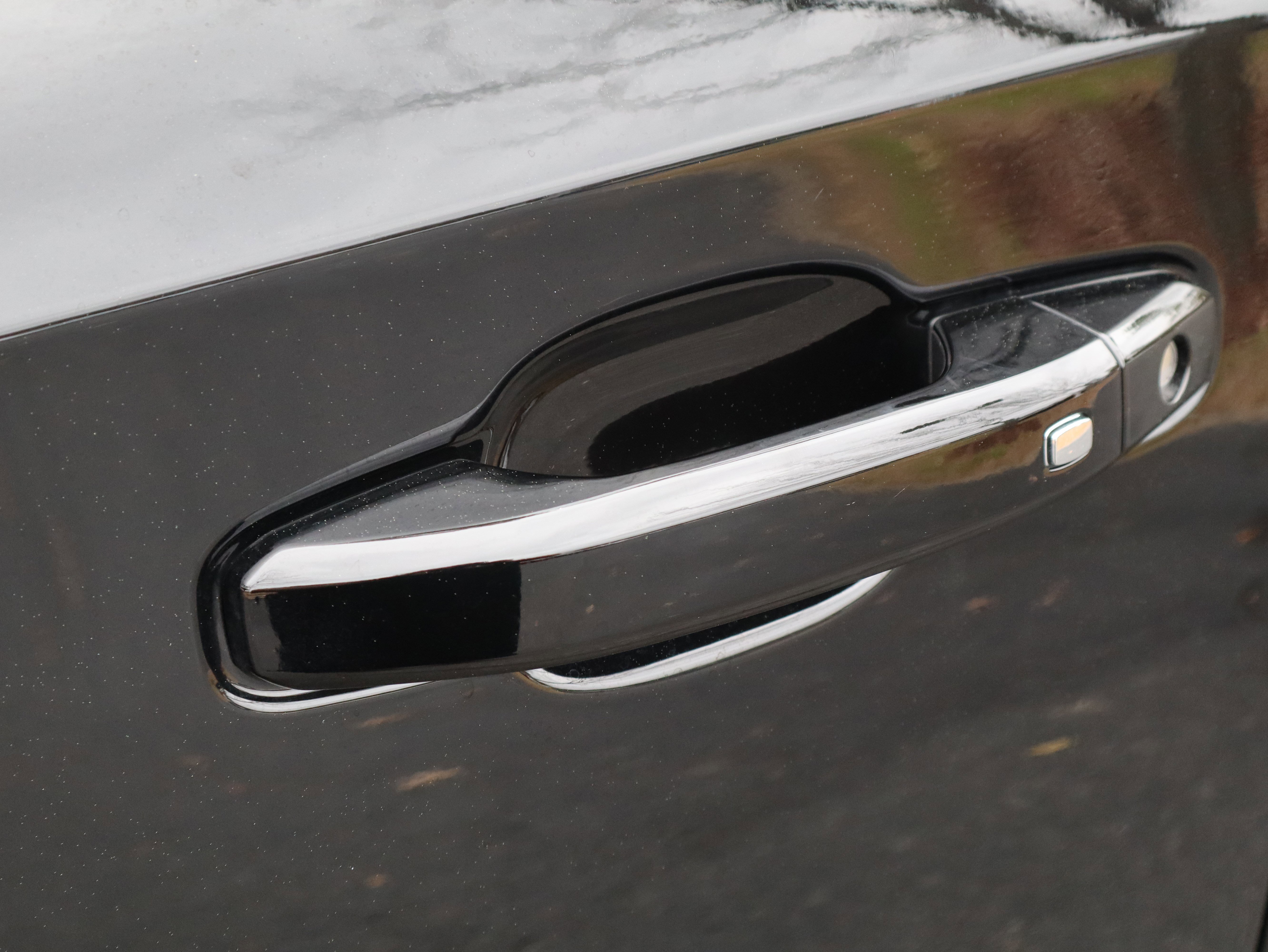 Used 2026 GMC Sierra 1500 Elevation image 13