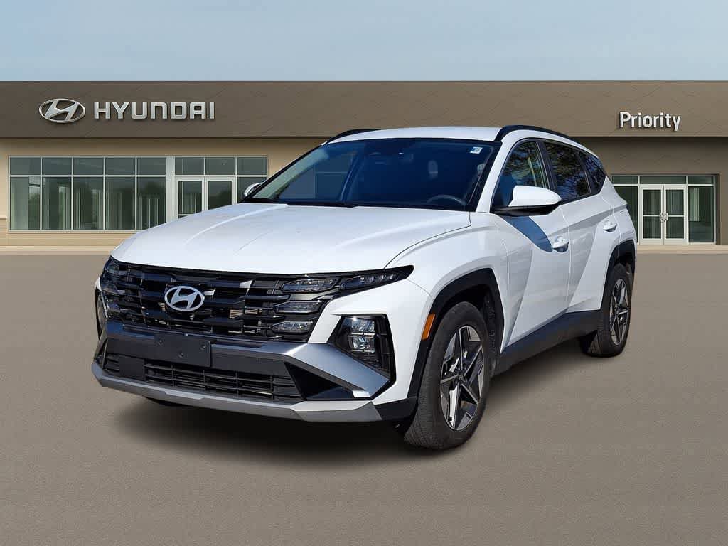 Used 2025 Hyundai Tucson SEL FWD image 1