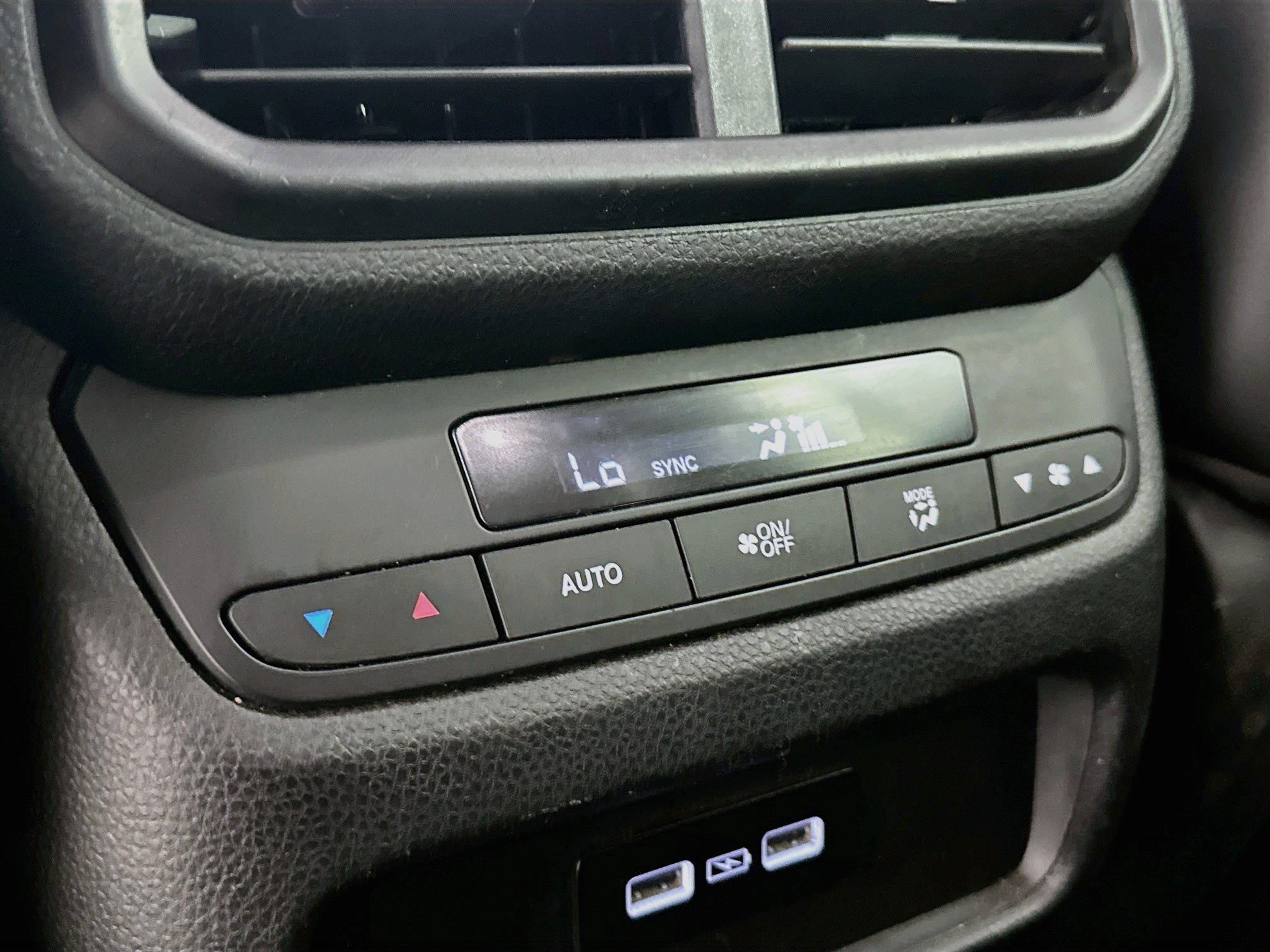 Used 2023 Honda Pilot EX-L image 26