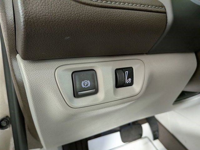 Certified 2023 GMC Acadia SLE w/ Driver Convenience Package image 21