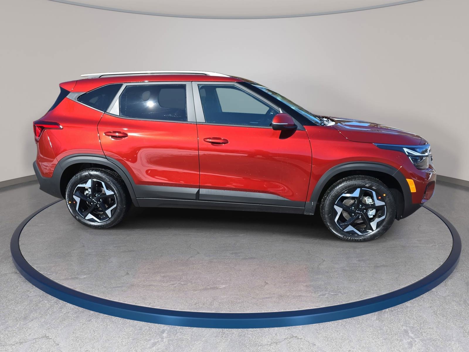 New 2026 Kia Seltos S FWD image 4