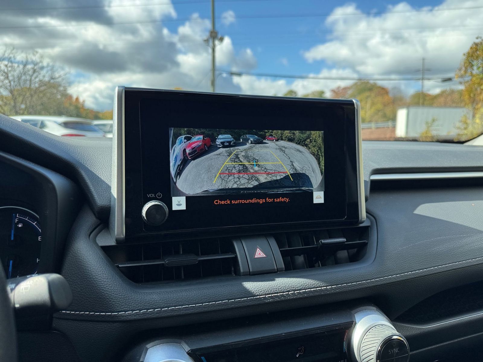 Used 2025 Toyota RAV4 LE image 17