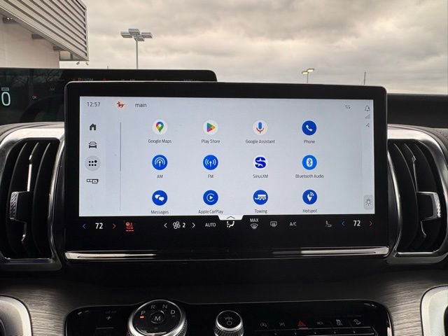 Used 2025 Ford Expedition Platinum image 20