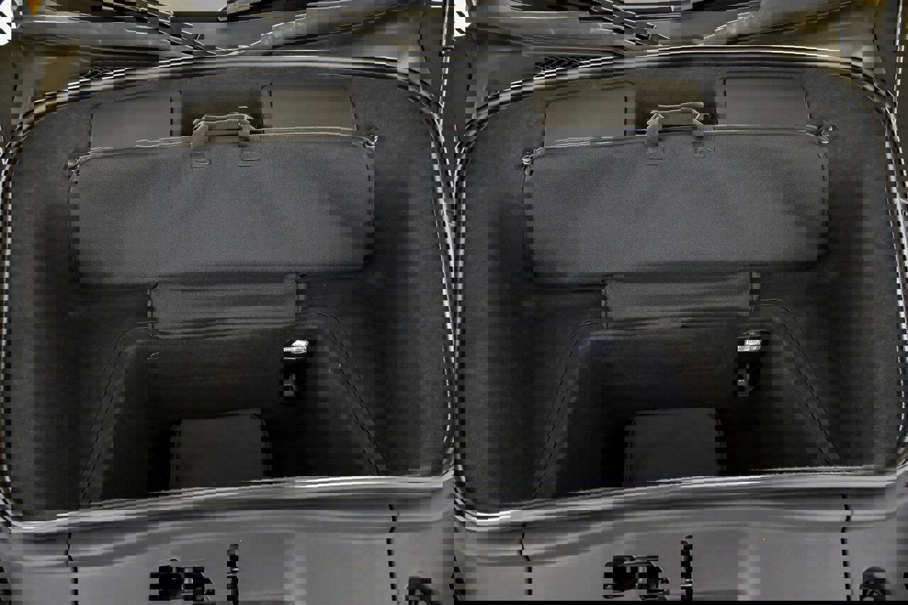 Used 2020 Audi R8 V10 w/ Carbon Exterior Package image 16