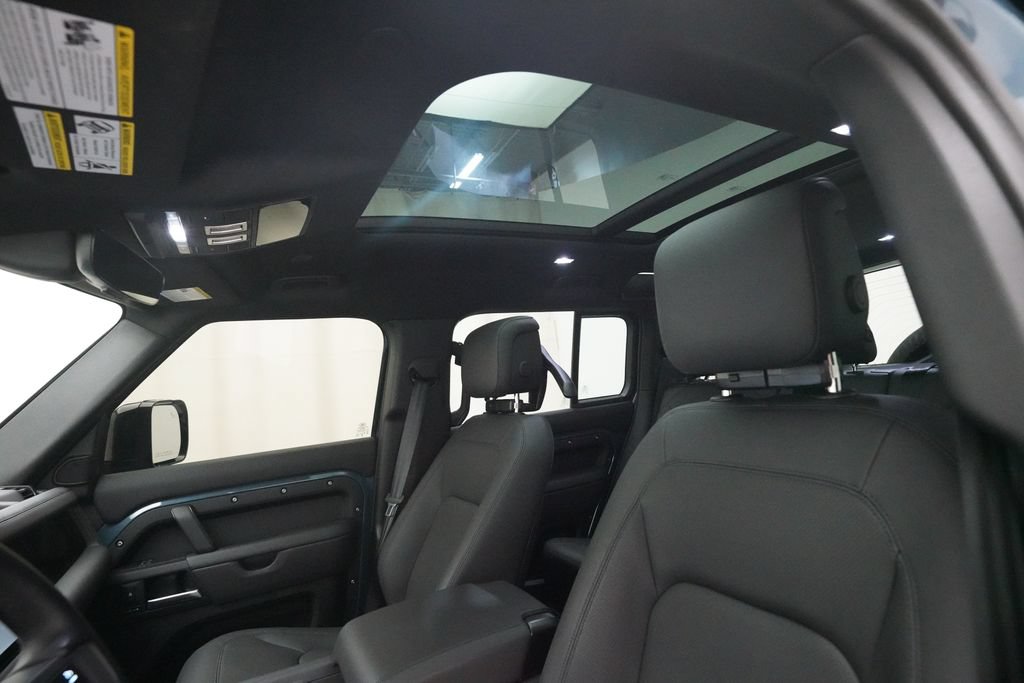 Used 2025 Land Rover Defender 110 S AWD/4WD image 30
