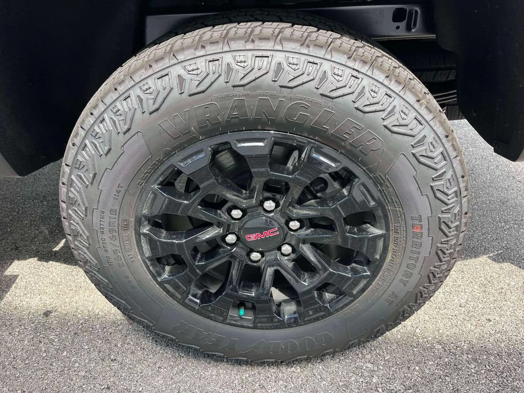 New 2026 GMC Canyon Elevation w/ Convenience Package AWD/4WD image 12