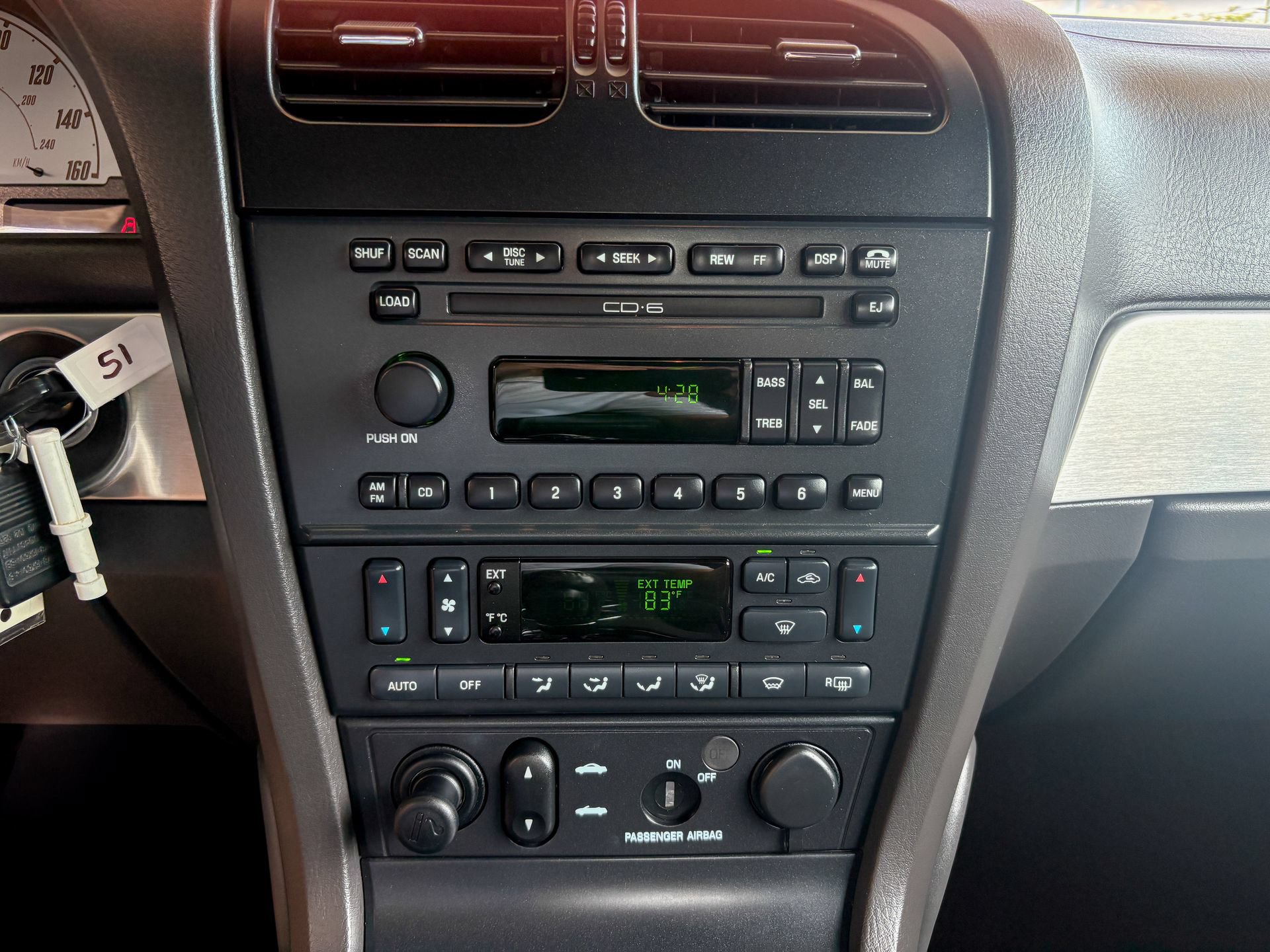 Used 2002 Ford Thunderbird RWD image 29
