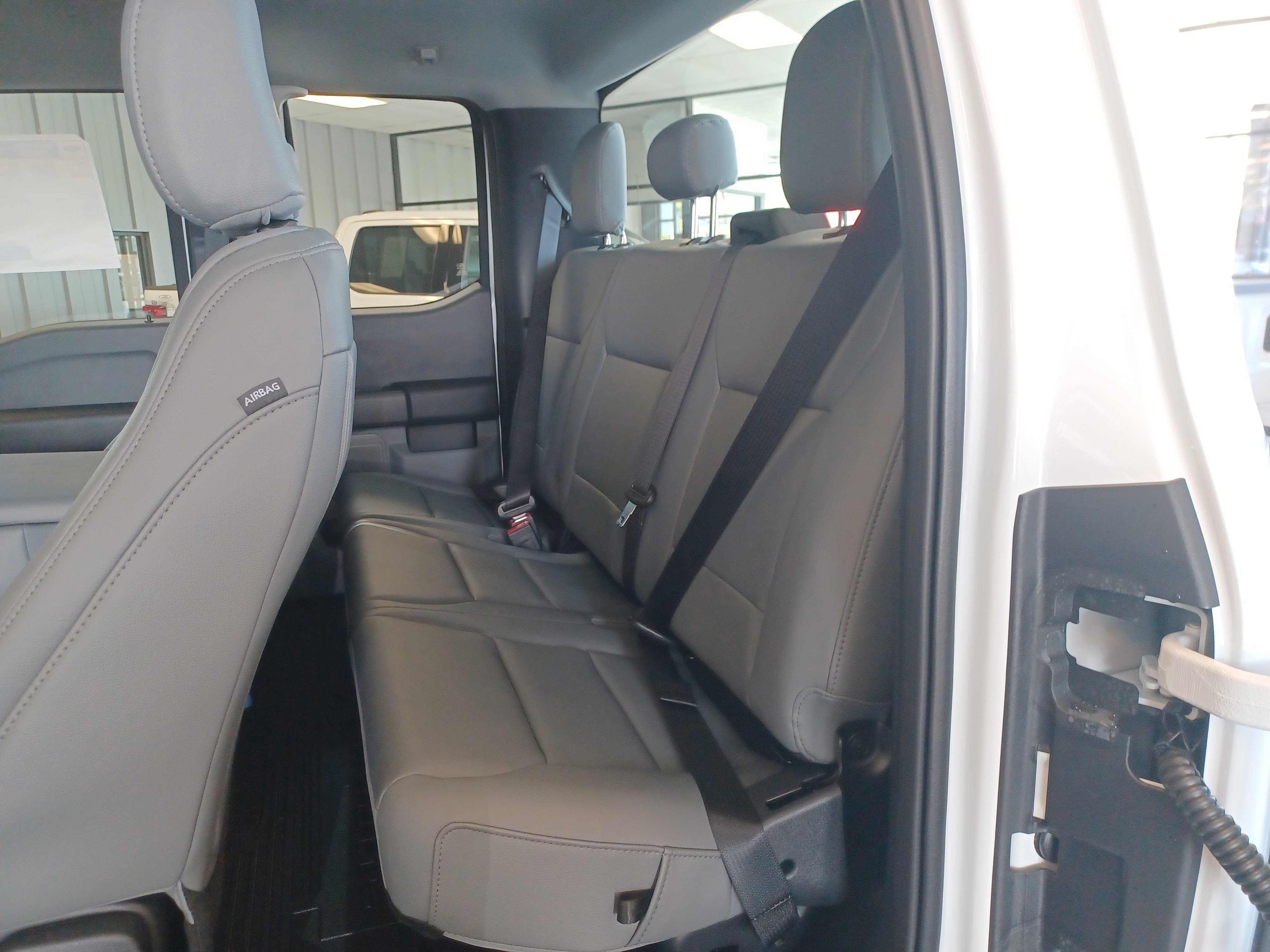 New 2026 Ford F250 XL w/ XL Off-Road Package image 17