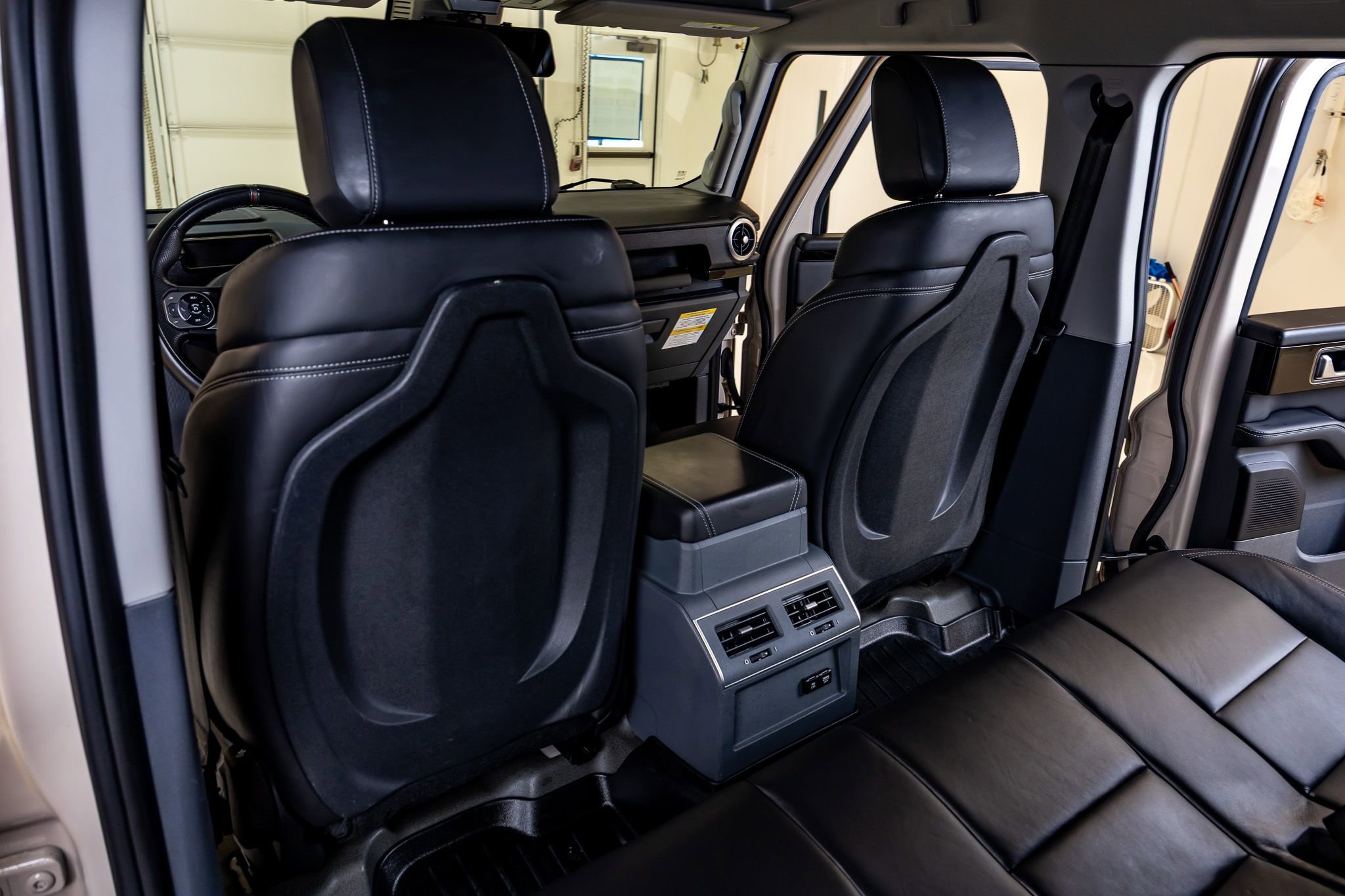 Used 2024 INEOS Grenadier AWD/4WD image 32