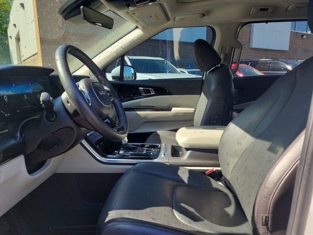 Used 2024 Kia Carnival SX Prestige FWD image 14