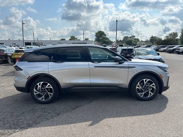 New 2026 Lincoln Nautilus Premier w/ Jet Appearance Package AWD/4WD image 10