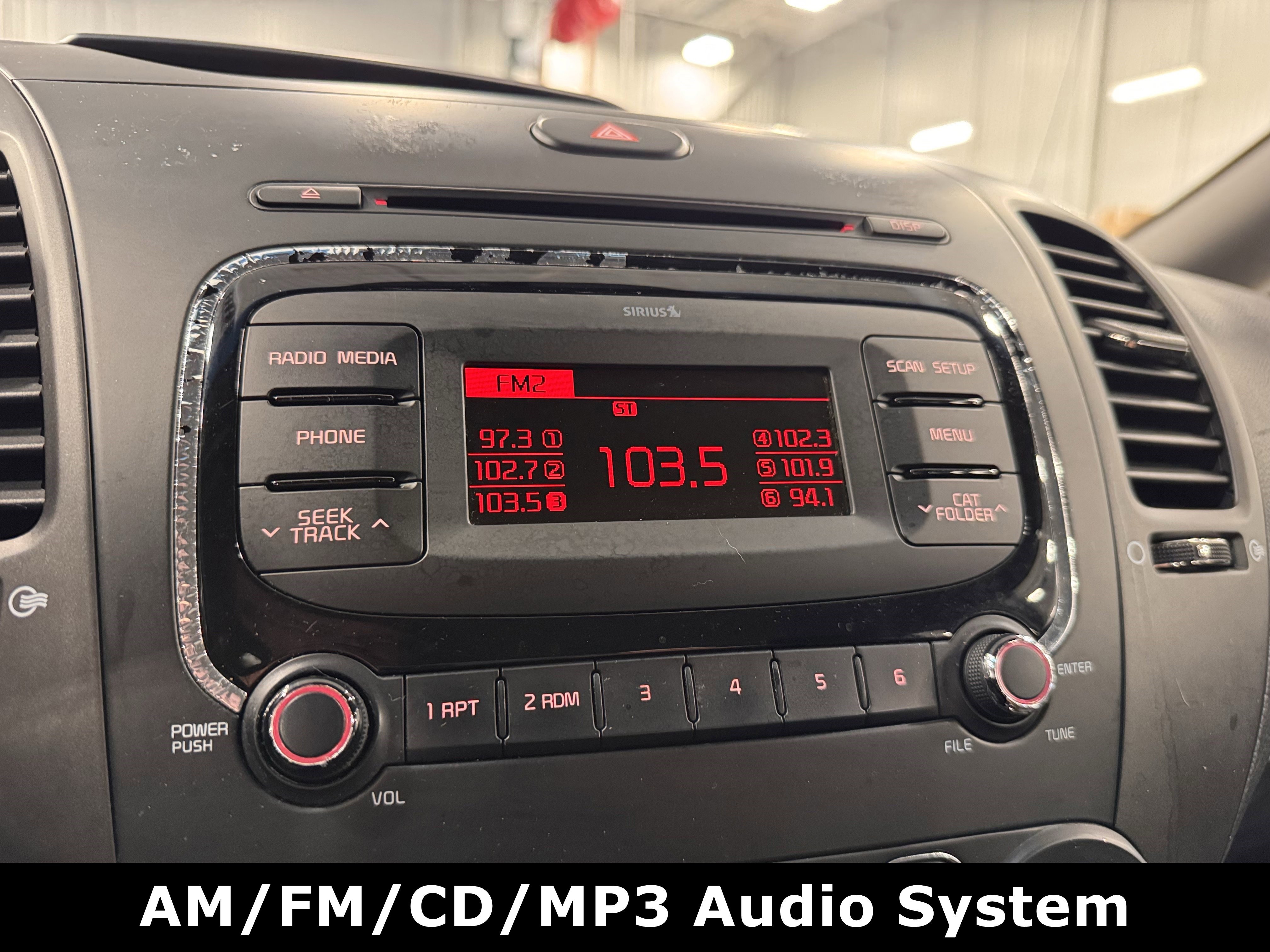 Used 2017 Kia Forte LX image 5