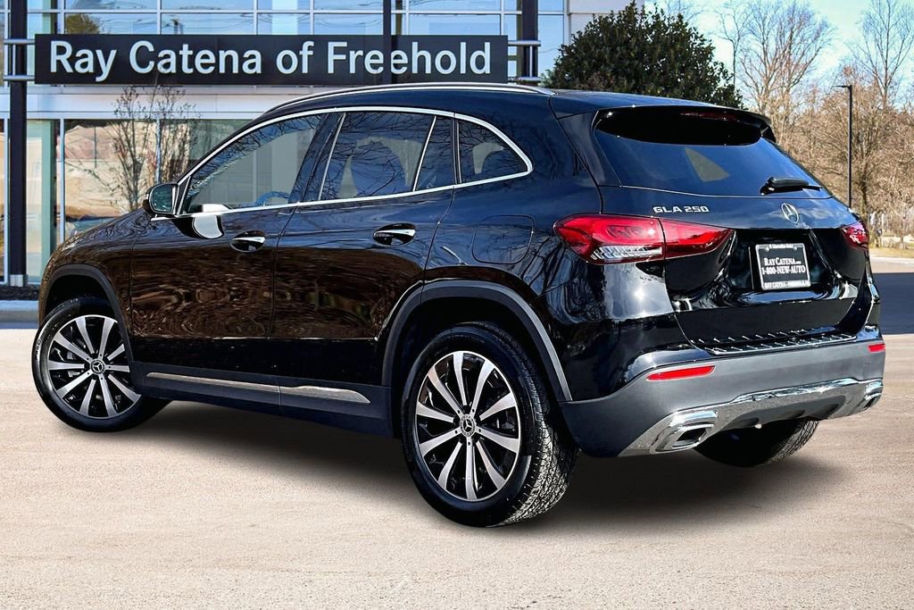 Certified 2022 Mercedes-Benz GLA 250 4MATIC image 12