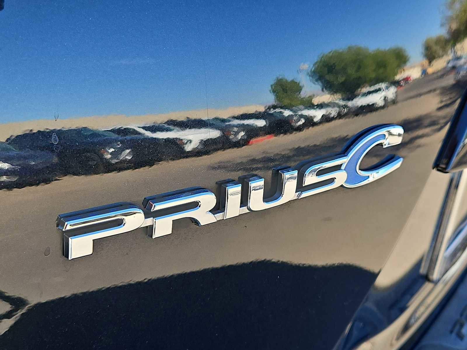 Used 2015 Toyota Prius C Three image 13