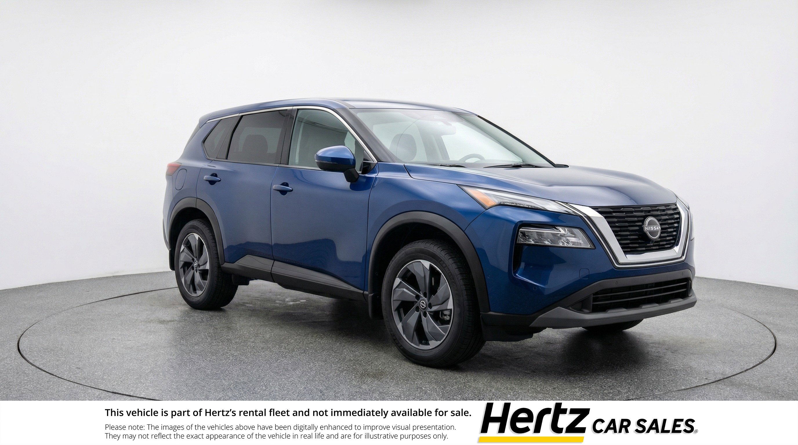 Used 2025 Nissan Rogue SV FWD image 1