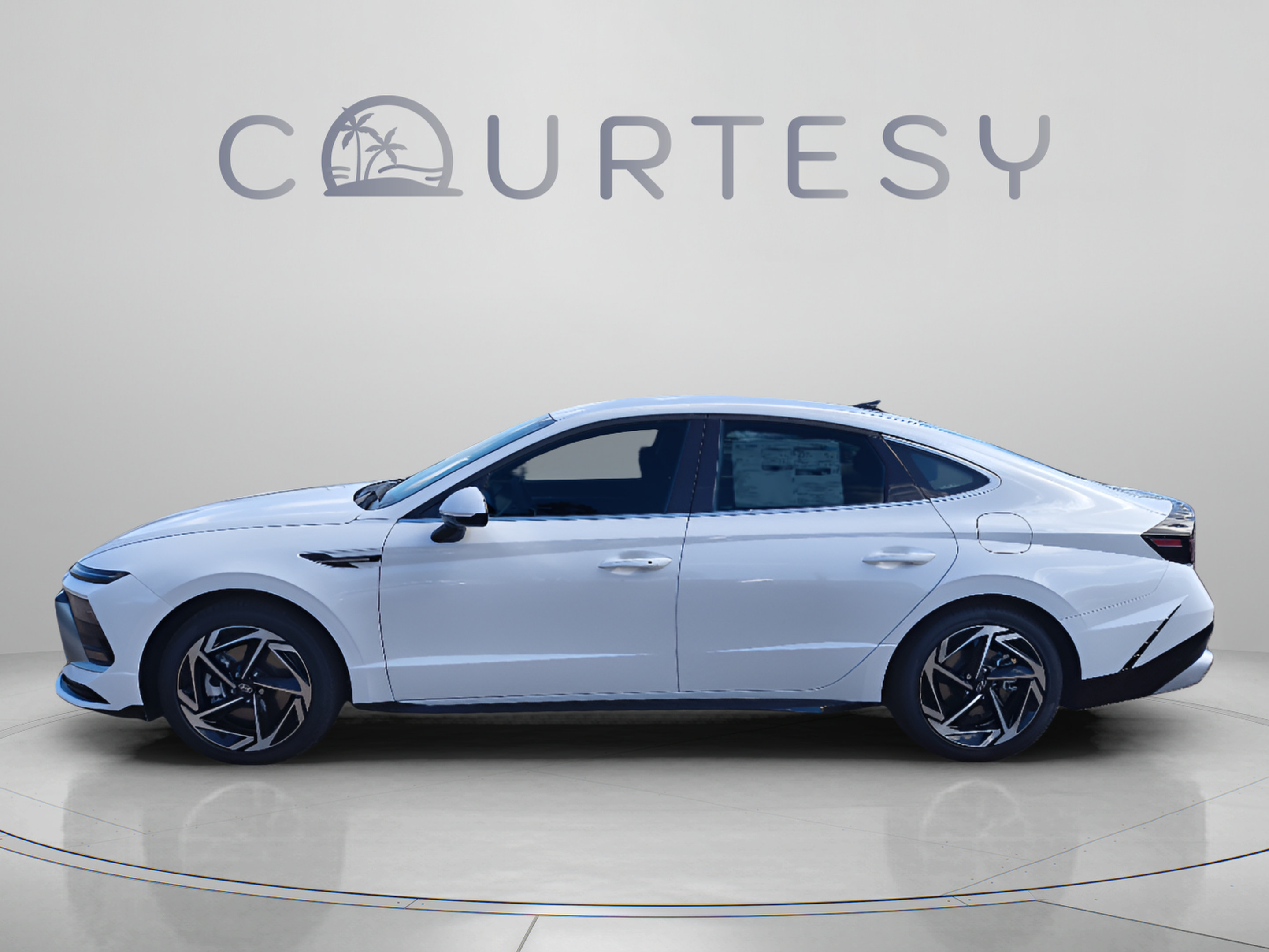 New 2027 Hyundai Sonata SEL FWD image 2