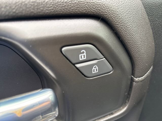 Used 2023 GMC Sierra 3500 SLE w/ SLE Value Package image 13