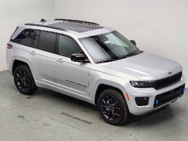 New 2024 Jeep Grand Cherokee Limited 4xe image 9