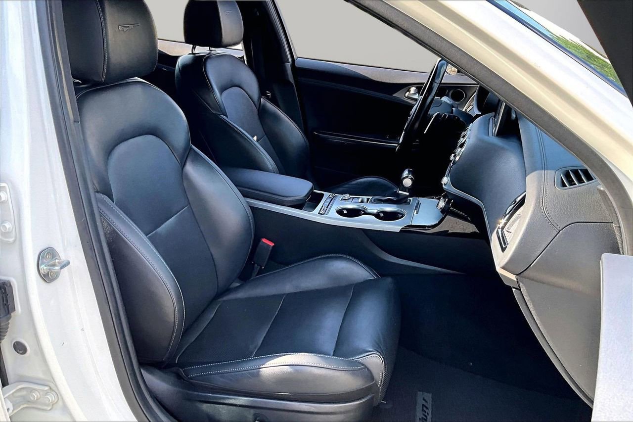 Used 2021 Kia Stinger GT RWD image 22